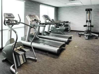 Courtyard By Marriott Birmingham Трассвилл Экстерьер фото